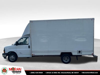 2023 GMC Savana Cutaway 4500 4500 Van