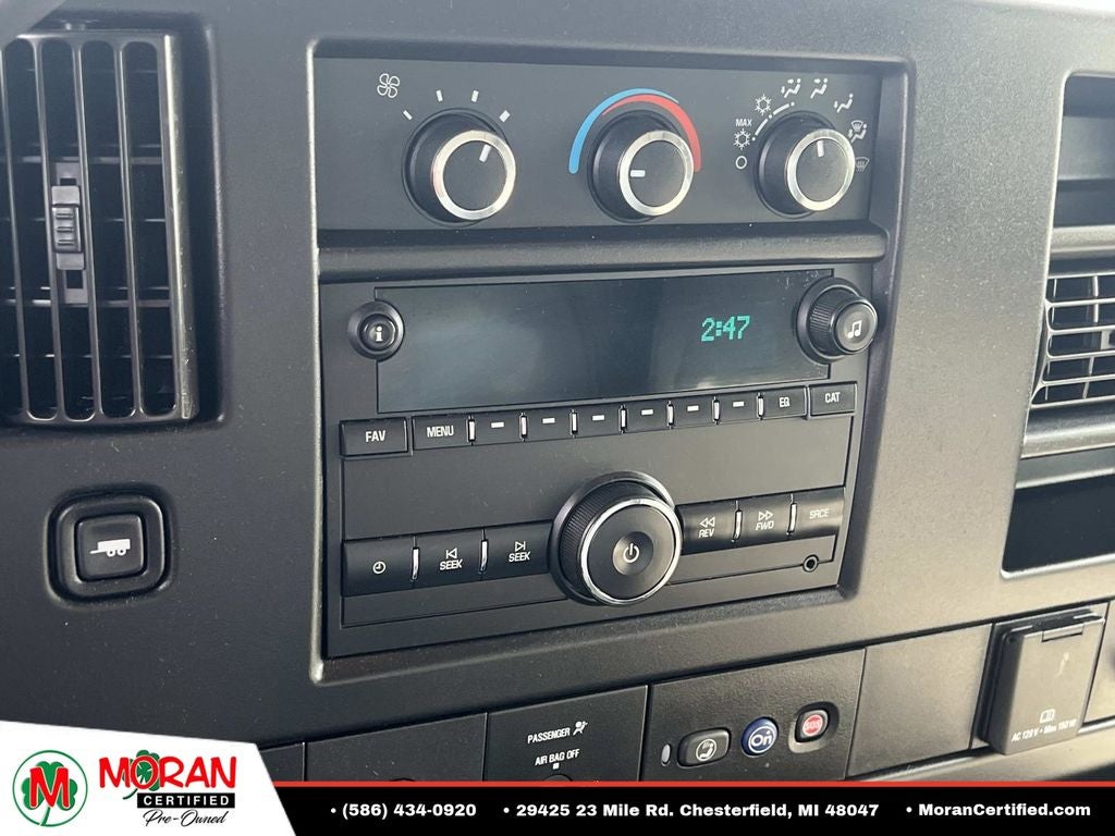 2023 GMC Savana Cutaway 4500 4500 Van