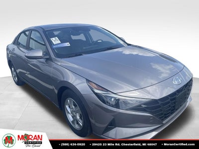 2023 Hyundai Elantra SE