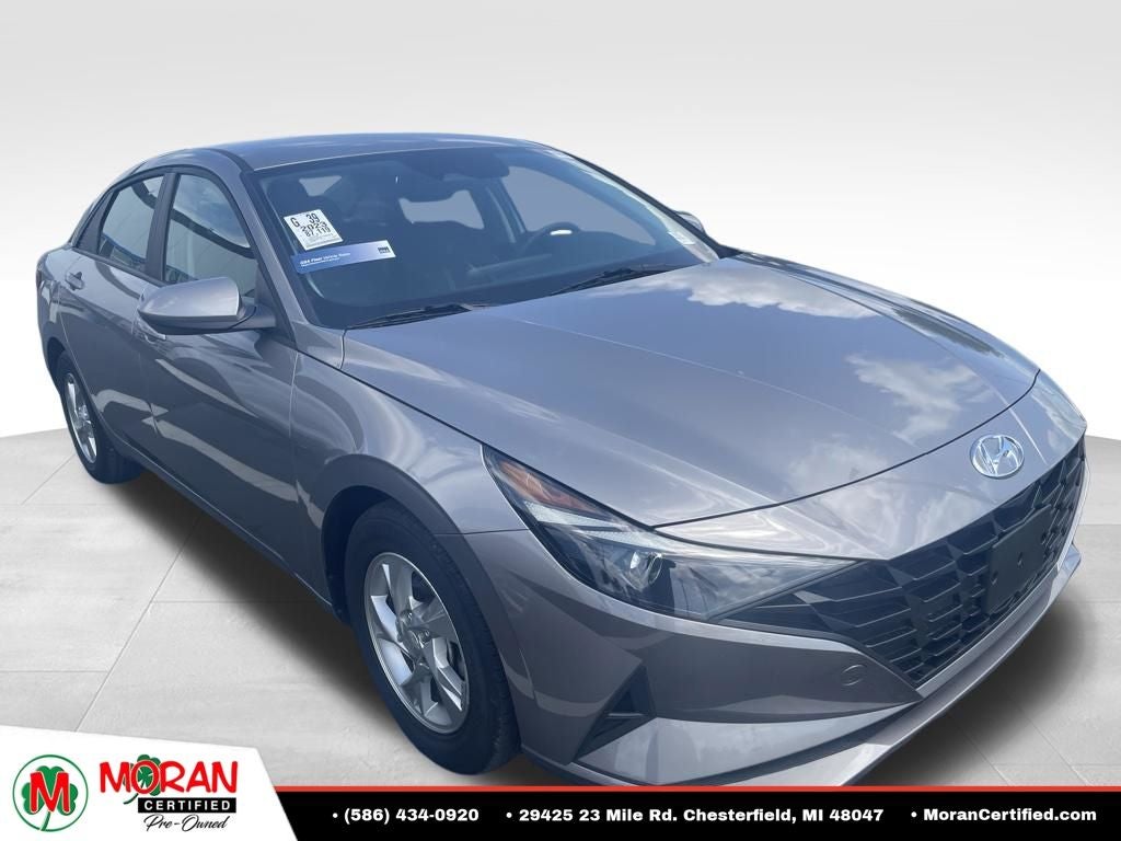 2023 Hyundai Elantra SE