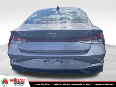 2023 Hyundai Elantra SE