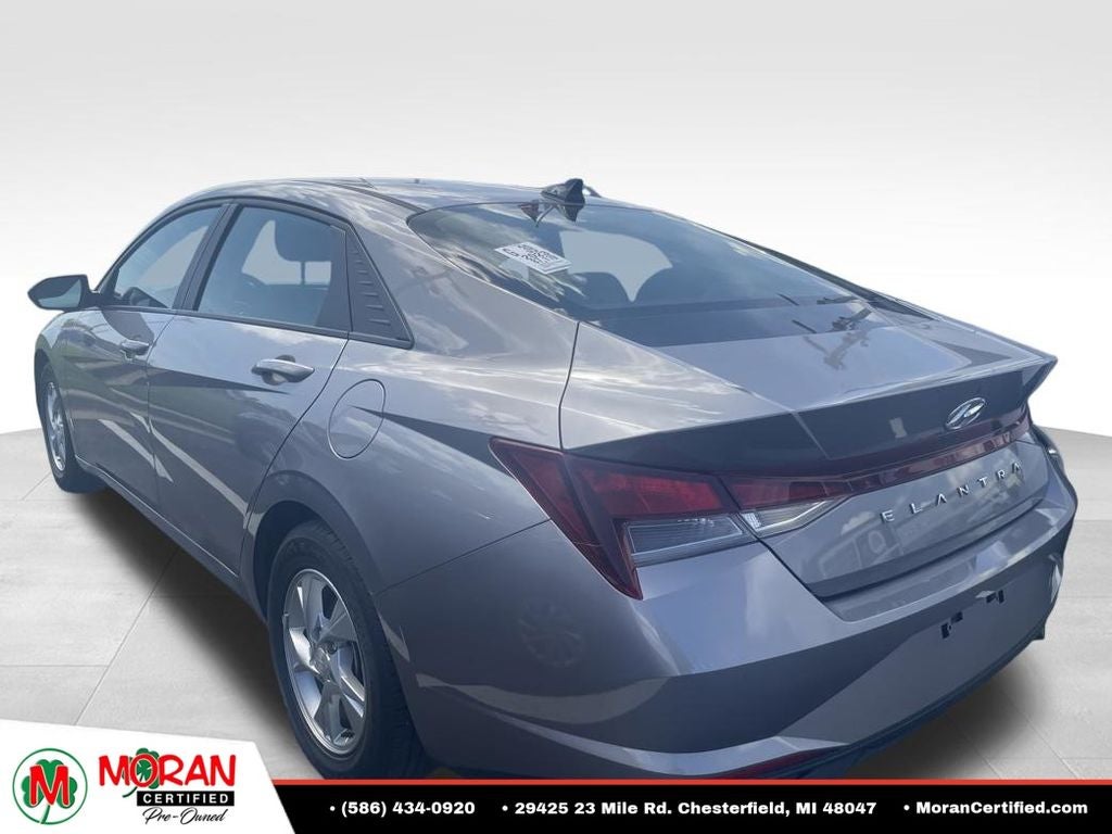2023 Hyundai Elantra SE