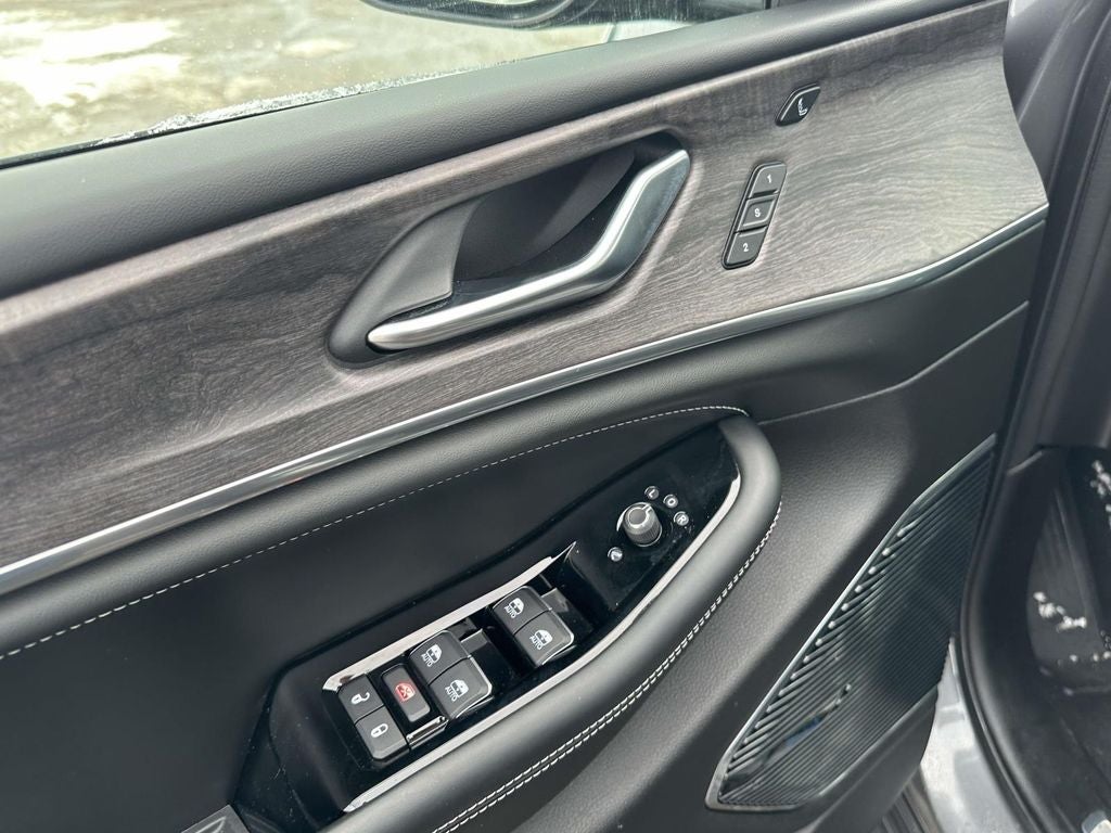 2022 Jeep Grand Cherokee Overland 4xe