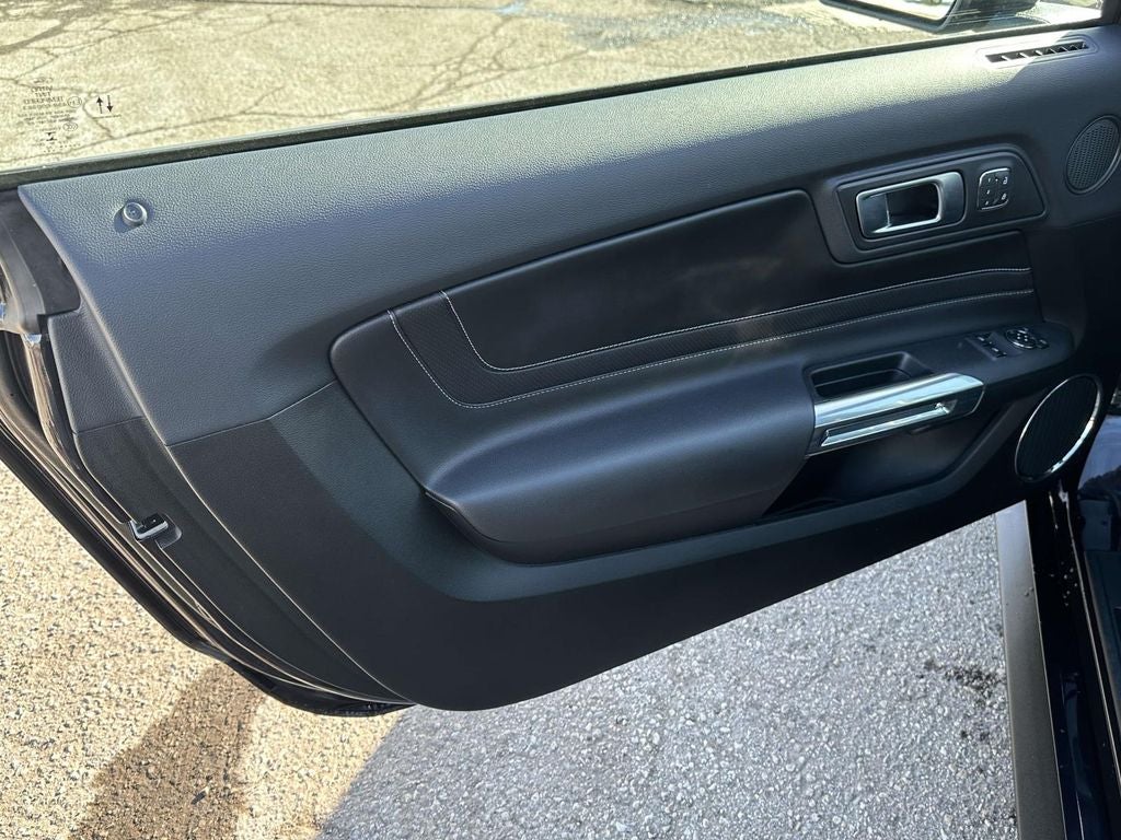 2022 Ford Mustang Mach 1