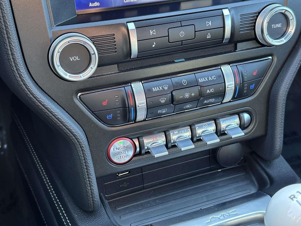 2022 Ford Mustang Mach 1