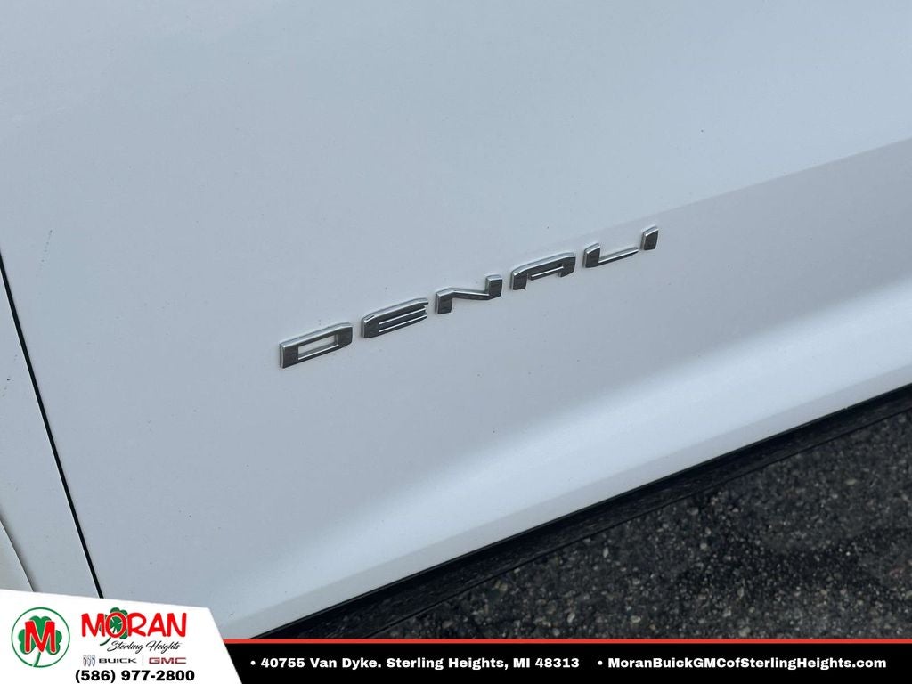 2024 GMC Acadia Denali