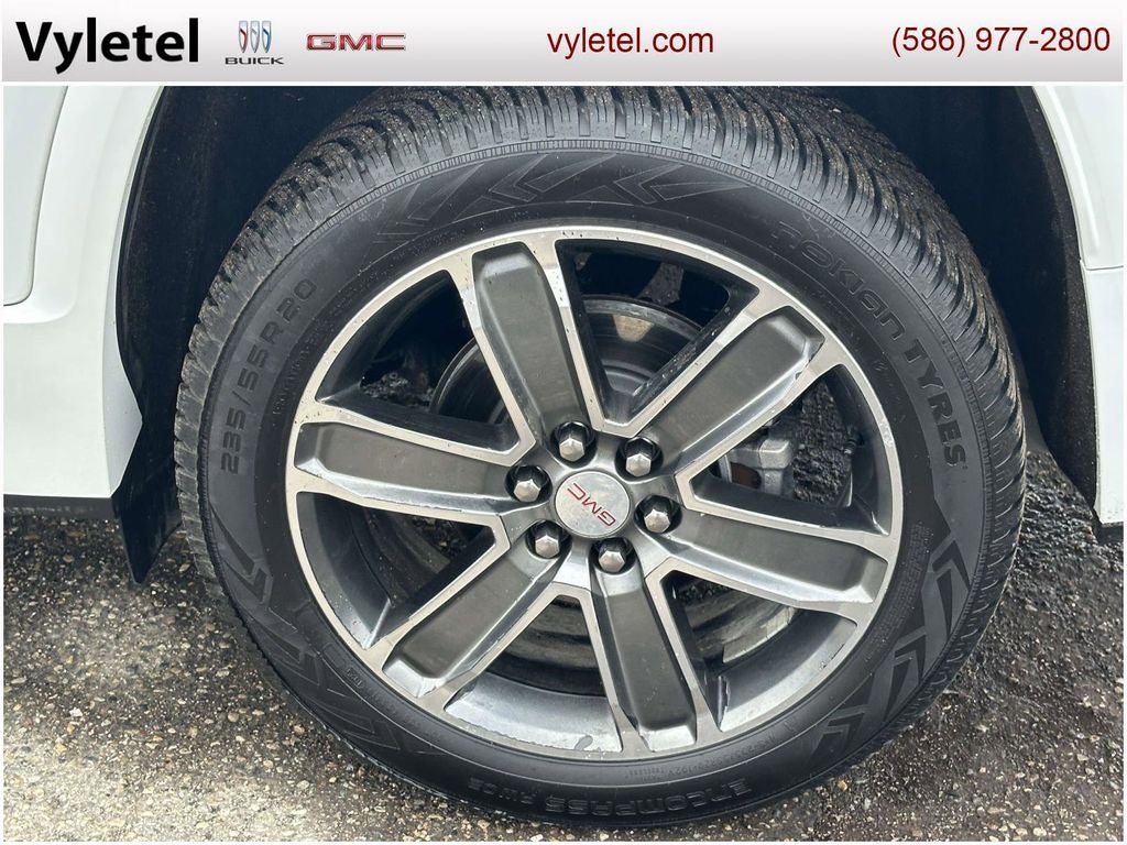 2019 GMC Acadia Denali