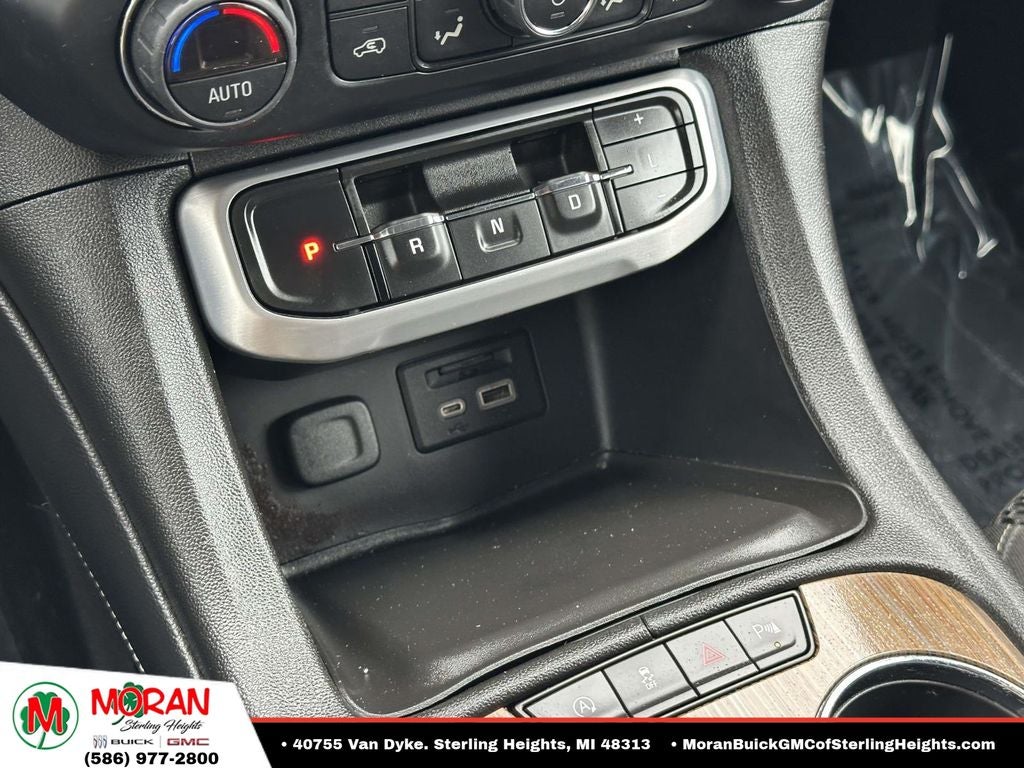 2021 GMC Acadia SLE
