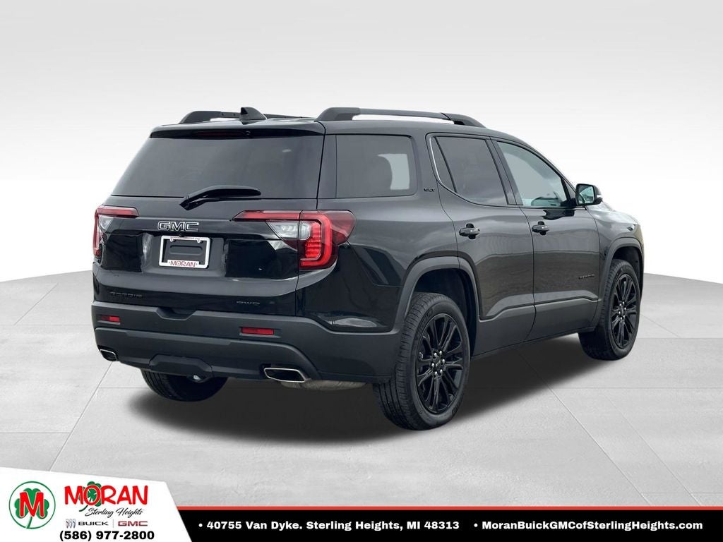 2023 GMC Acadia SLT