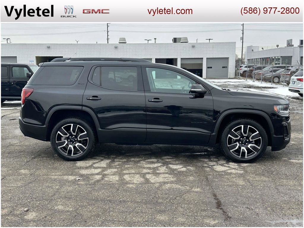 2021 GMC Acadia SLT