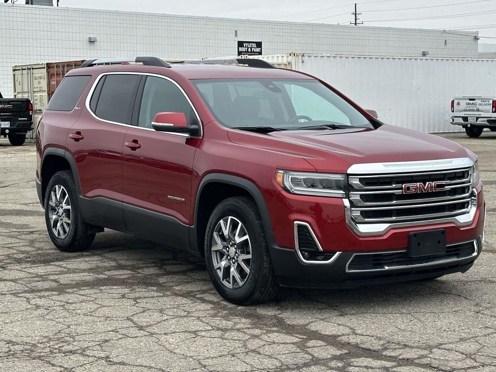 2023 GMC Acadia SLT