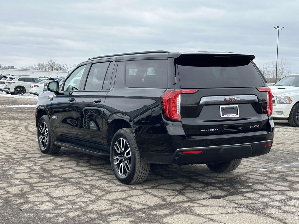 2023 GMC Yukon XL AT4