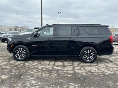 2023 GMC Yukon XL AT4