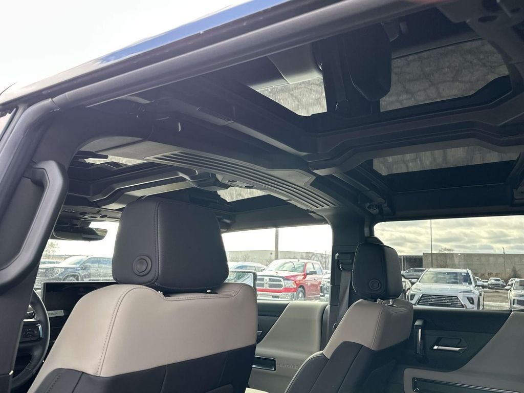 2026 GMC Hummer EV SUV 2X