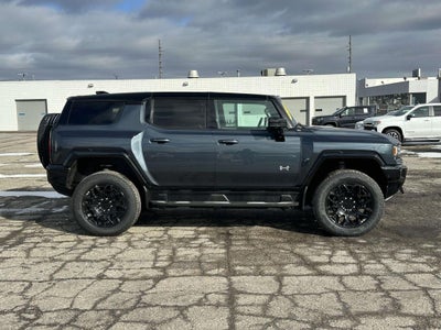 2026 GMC Hummer EV SUV 2X