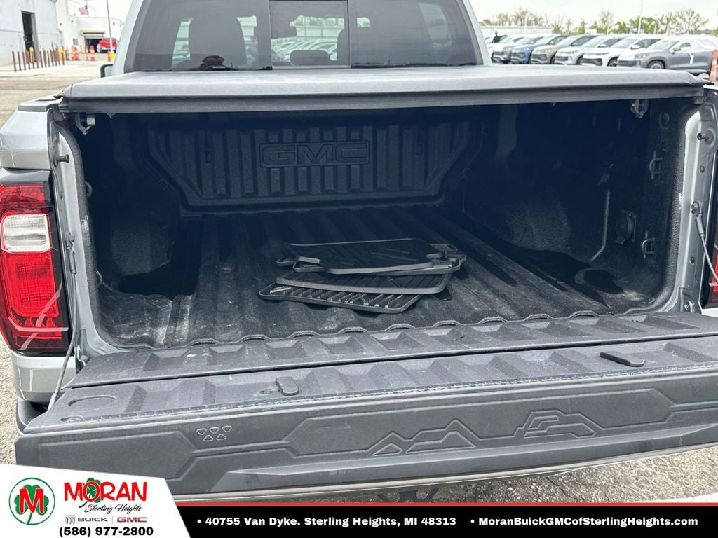 2023 GMC Canyon AT4