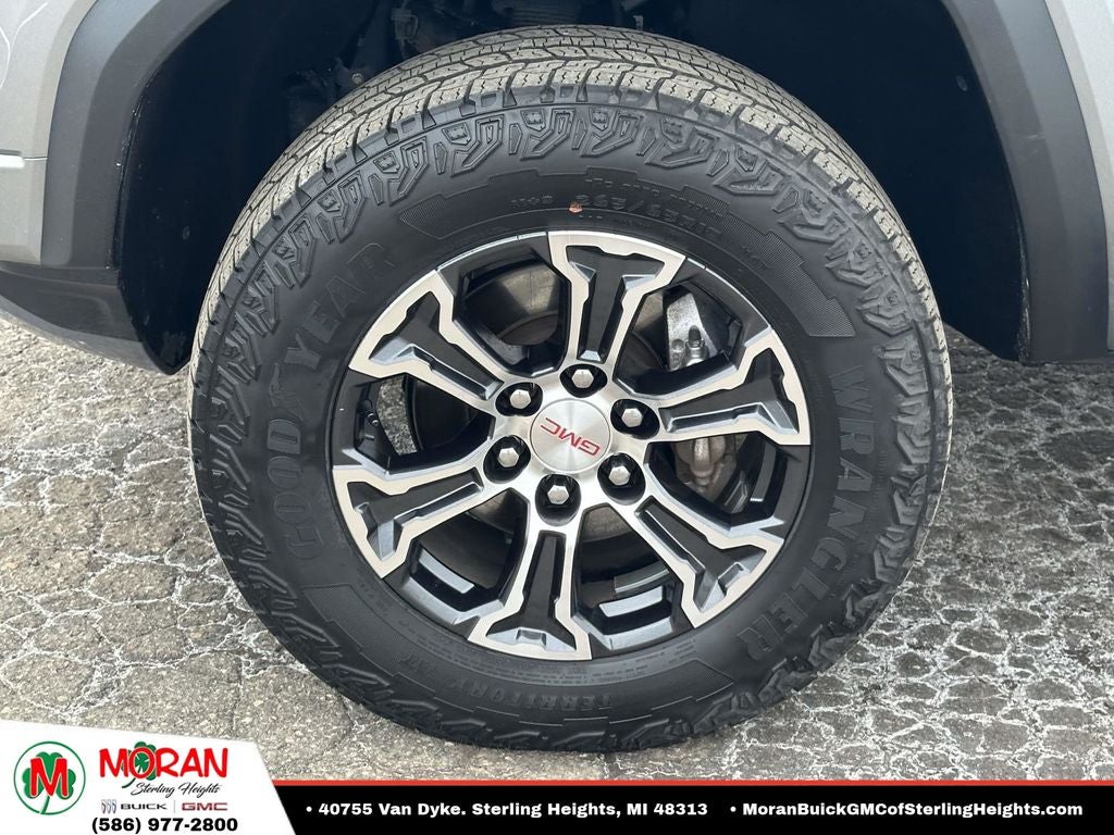2023 GMC Canyon AT4