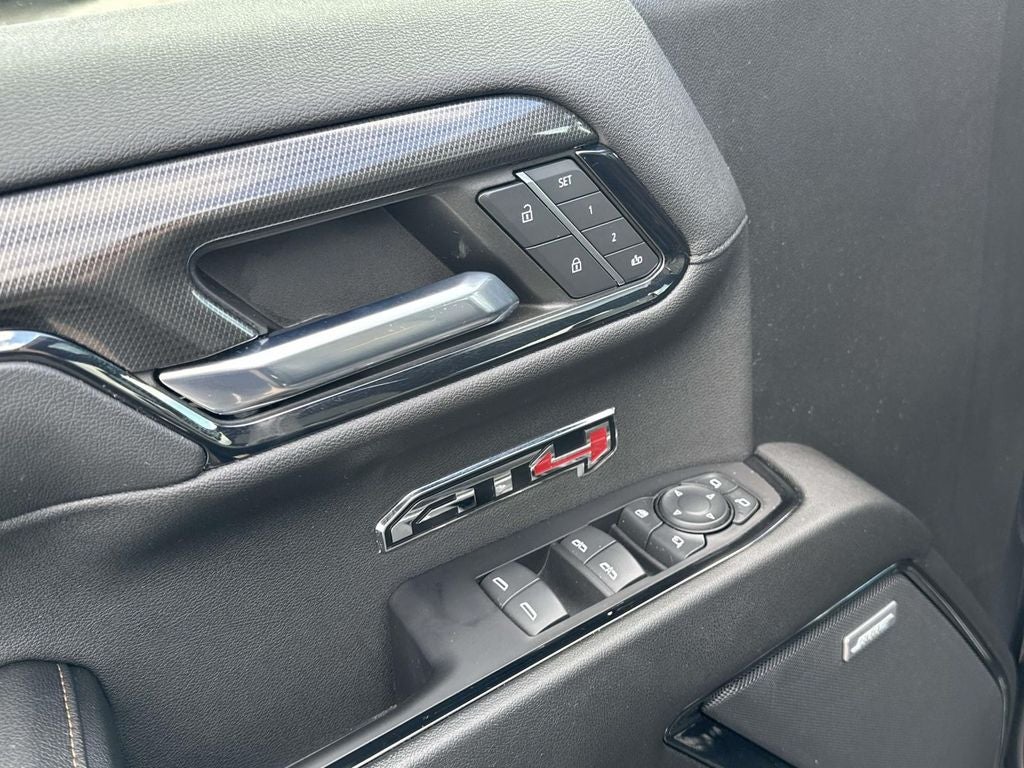 2024 GMC Sierra 1500 AT4
