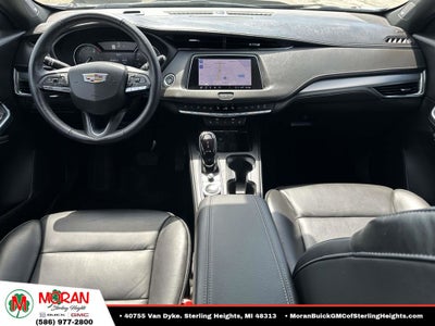 2023 Cadillac XT4 Premium Luxury