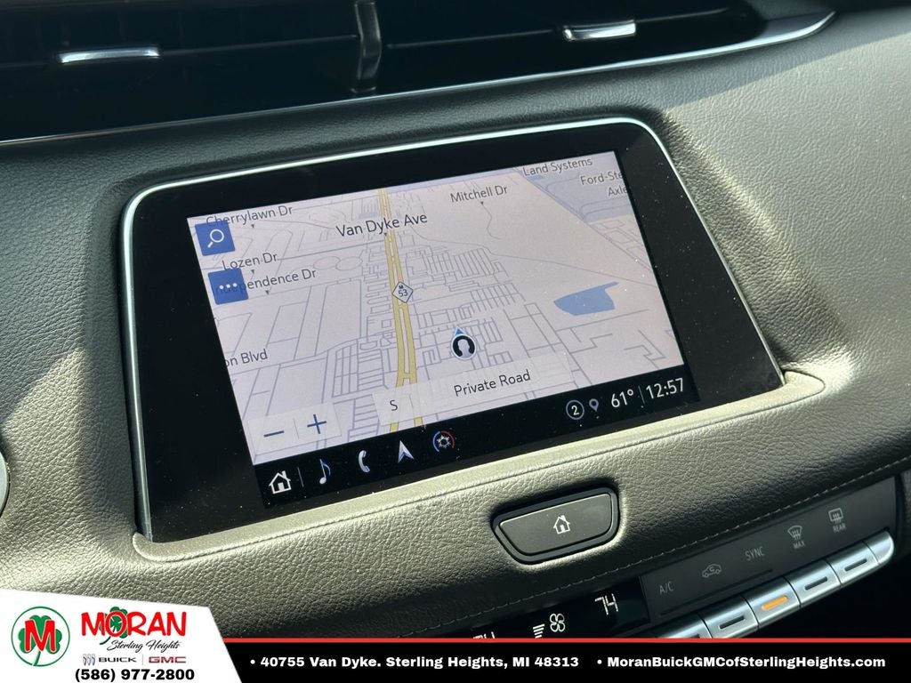 2023 Cadillac XT4 Premium Luxury