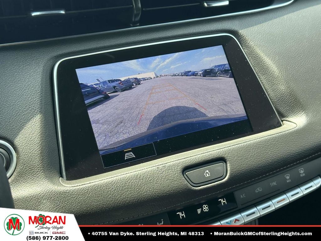 2023 Cadillac XT4 Premium Luxury