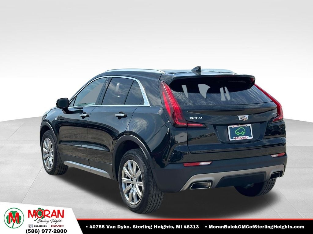 2023 Cadillac XT4 Premium Luxury