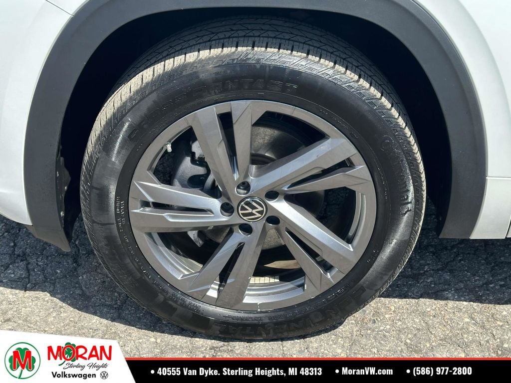 2024 Volkswagen Atlas Cross Sport 2.0T SEL R-Line