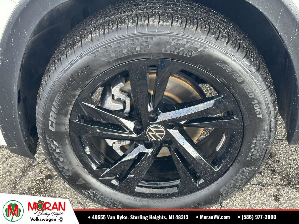 2025 Volkswagen Atlas Cross Sport 2.0T SEL R-Line Black