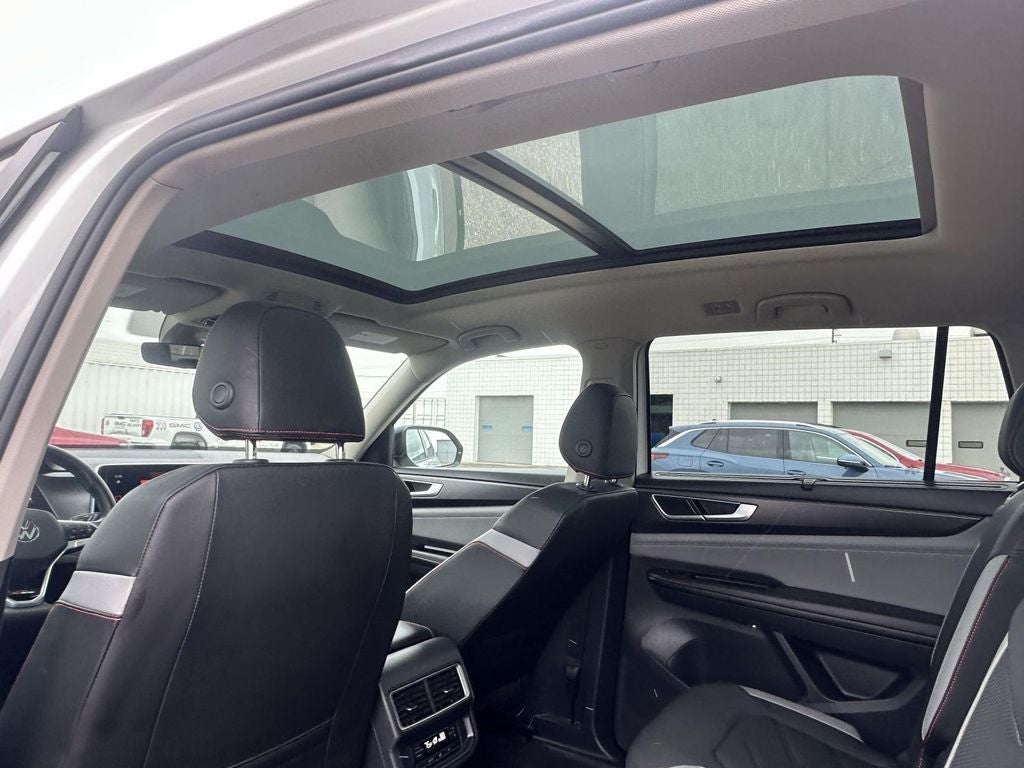 2025 Volkswagen Atlas 2.0T Peak Edition