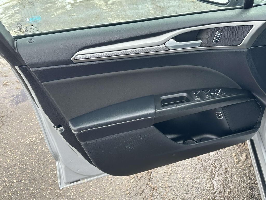 2018 Ford Fusion Hybrid SE