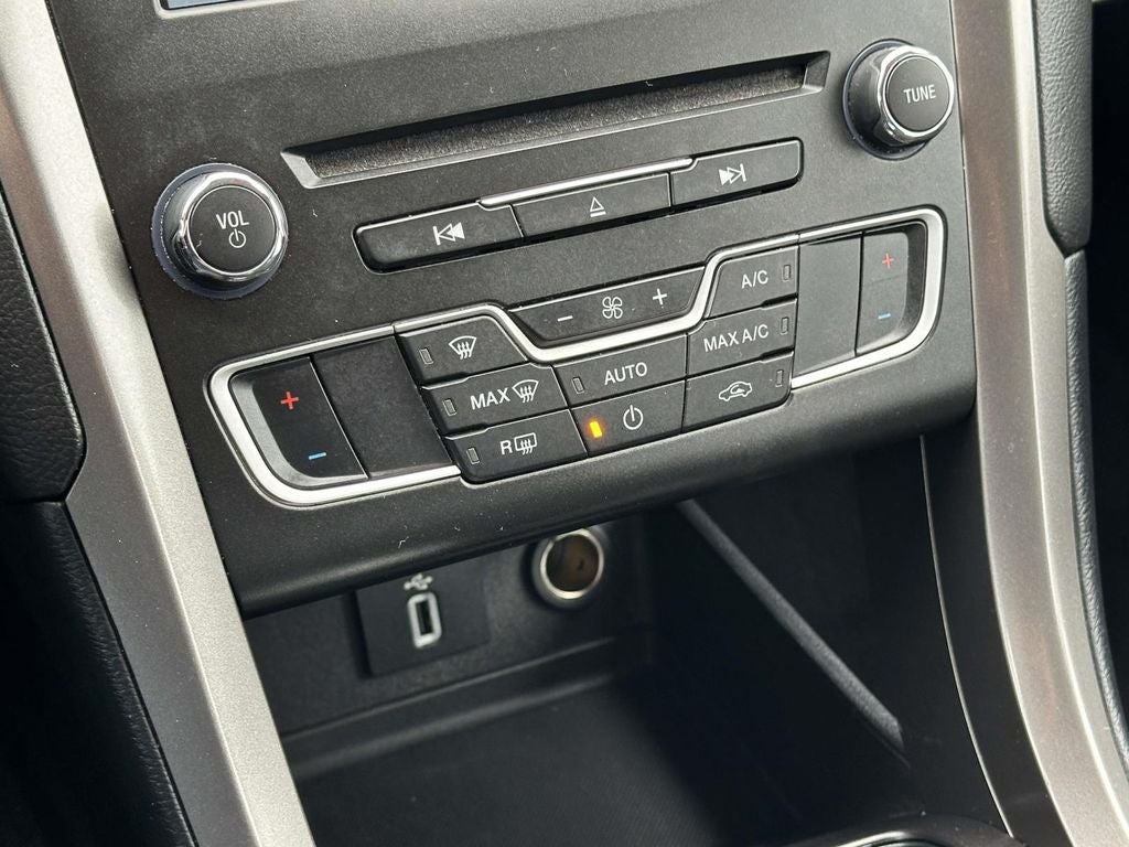 2018 Ford Fusion Hybrid SE