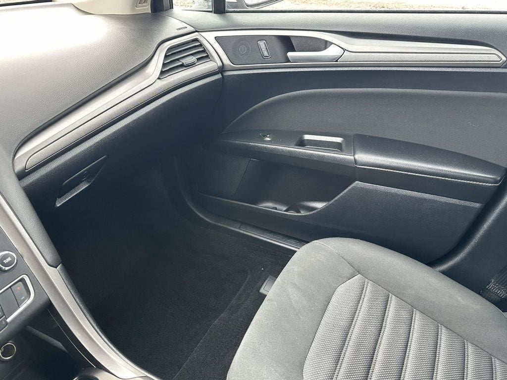 2018 Ford Fusion Hybrid SE