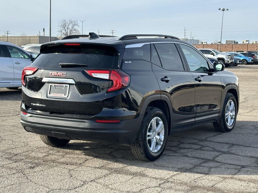 2023 GMC Terrain SLE