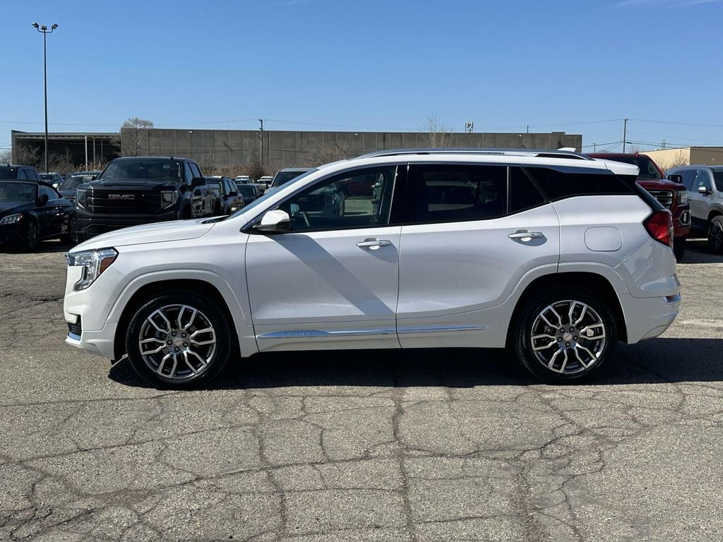 2024 GMC Terrain Denali