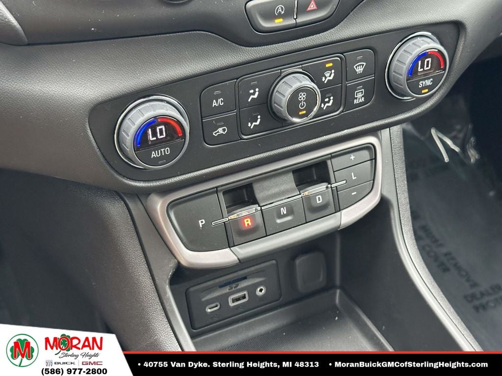 2024 GMC Terrain AT4