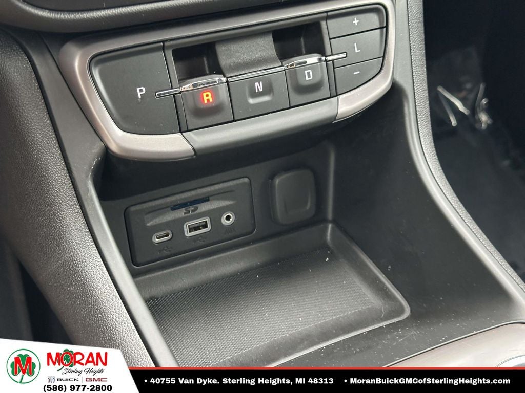 2024 GMC Terrain AT4
