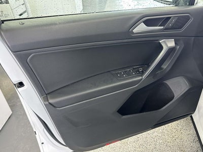 2021 Volkswagen Tiguan 2.0T SE R-Line Black