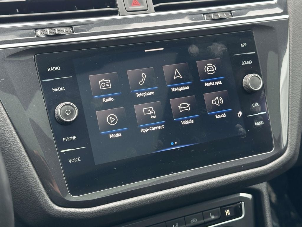 2021 Volkswagen Tiguan 2.0T SE R-Line Black