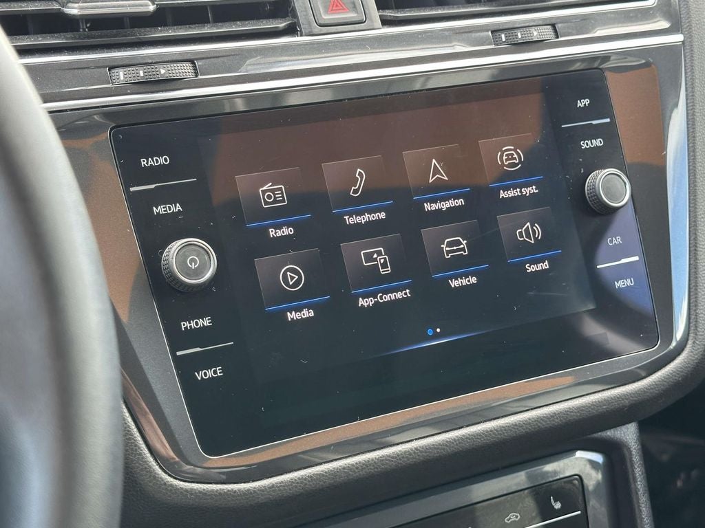 2023 Volkswagen Tiguan 2.0T SE