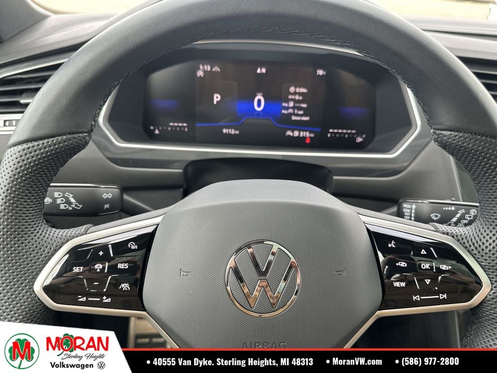 2024 Volkswagen Tiguan 2.0T SE R-Line Black