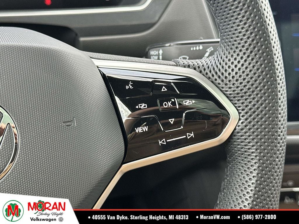 2024 Volkswagen Tiguan 2.0T SE R-Line Black