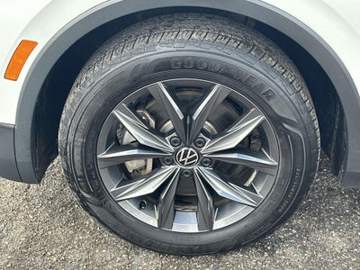 2023 Volkswagen Tiguan 2.0T SE