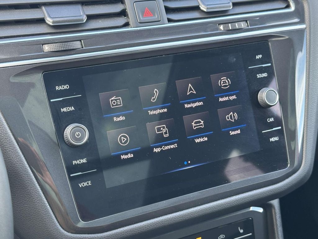 2023 Volkswagen Tiguan 2.0T SE