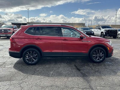 2023 Volkswagen Tiguan 2.0T SE