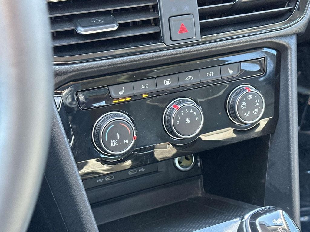 2023 Volkswagen Taos 1.5T SE