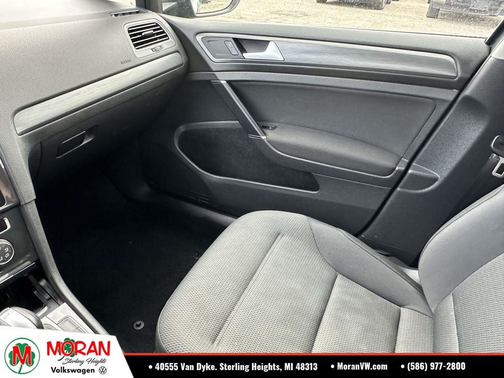 2018 Volkswagen Golf SportWagen S 4Motion