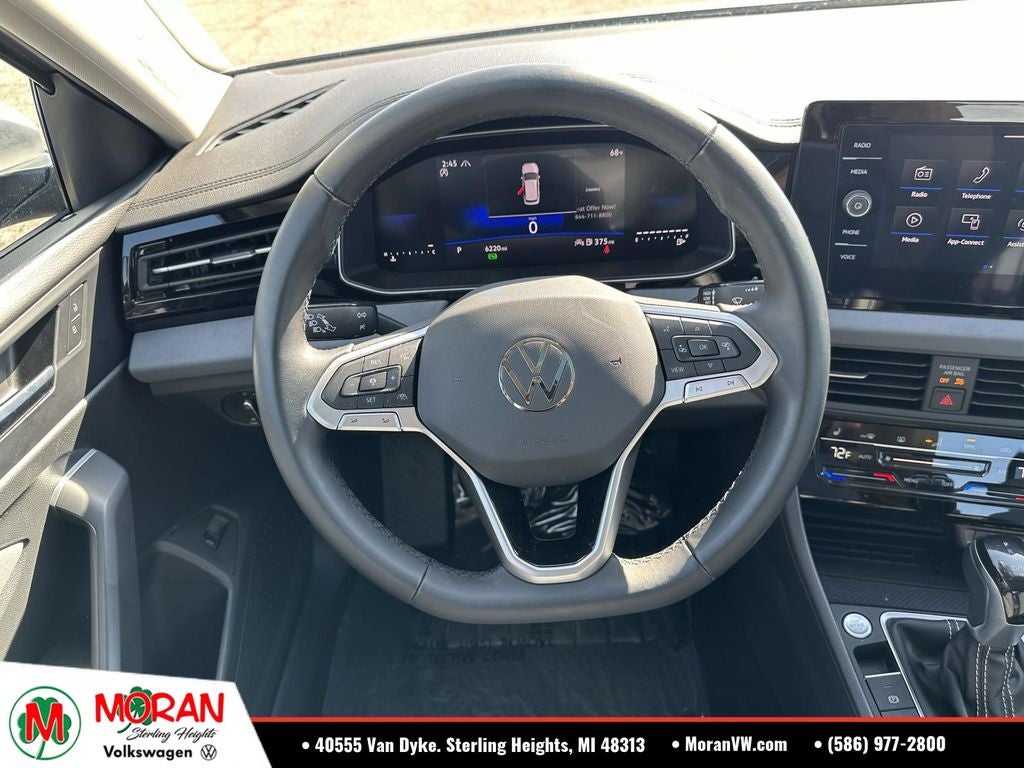 2025 Volkswagen Jetta 1.5T SE