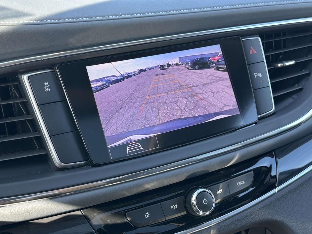 2020 Buick Enclave Essence