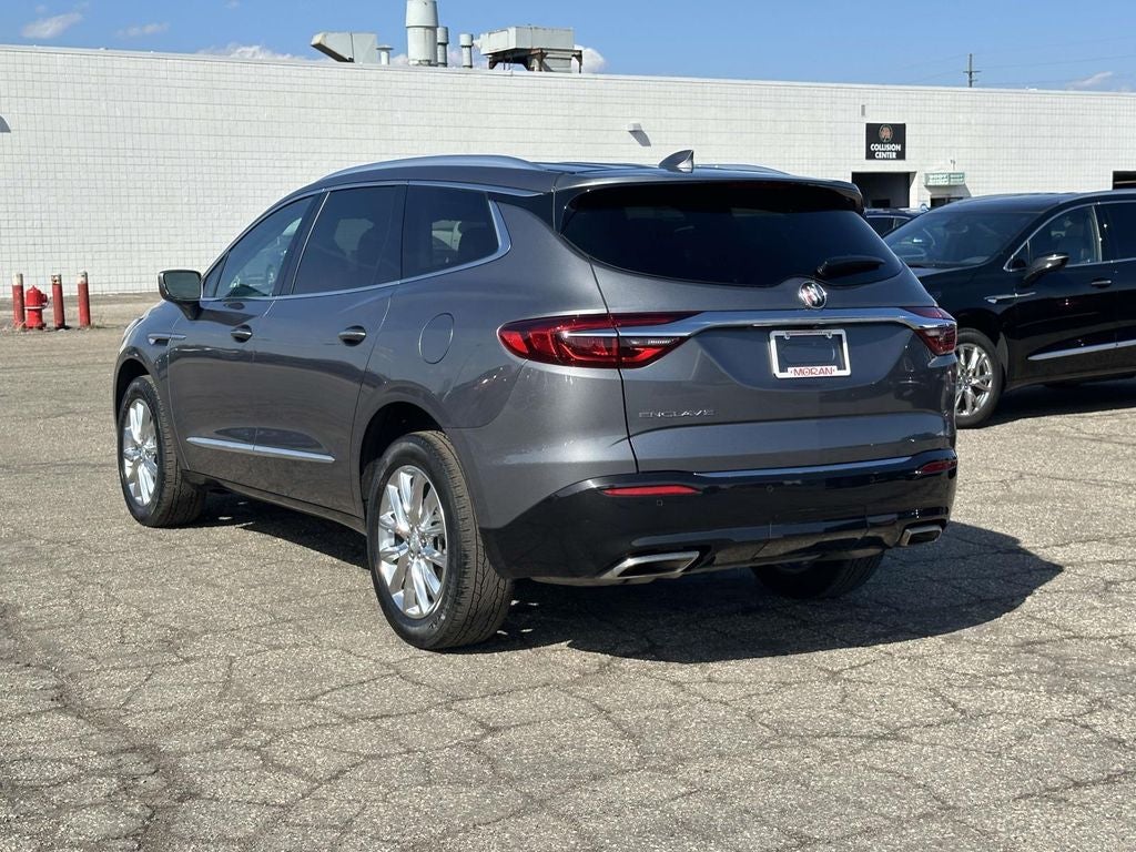 2020 Buick Enclave Essence