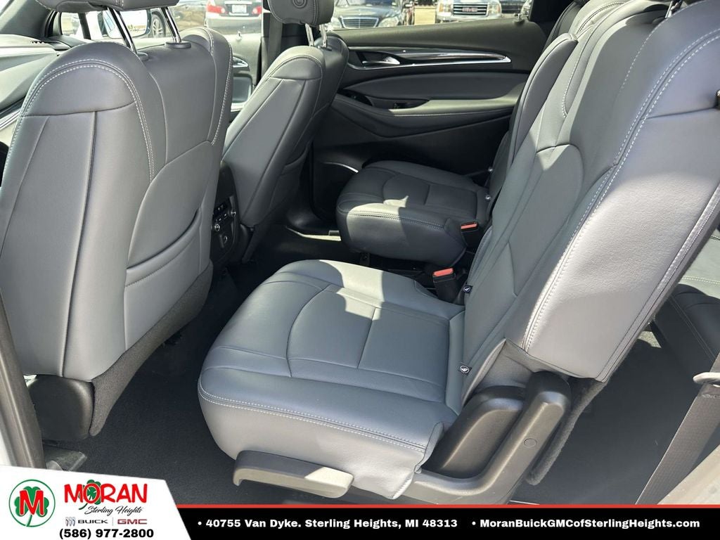 2024 Buick Enclave Essence